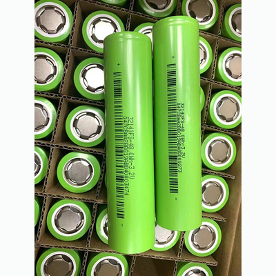 2000個の時LiFePO4 32140李イオン電池細胞再充電可能な3.2V 15Ah 2C 15000mAh