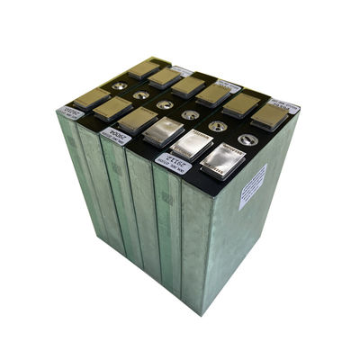 太陽貯蔵のためのMSDS 3.2 V 30AH LiFePO4のリチウム電池のパックEV電池