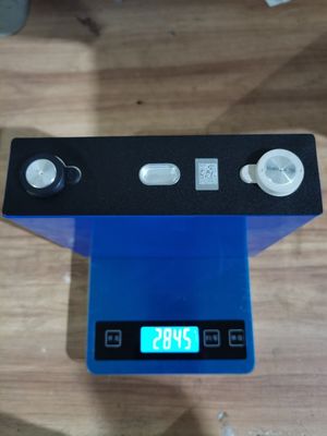 3.2V 120AH LiFePO4のリチウム電池のパック3000回のサイクル寿命