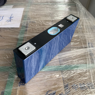 李イオン電池細胞1.85KGSのプリズム リチウム電池RVはNMCのプリズム細胞3.7v 113ahを詰める